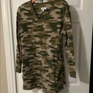 Camo V-Neck Tunic Top